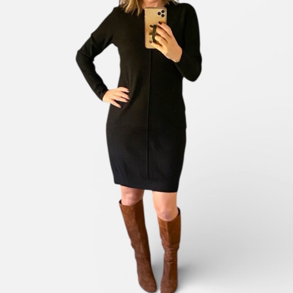 Banana Republic Elegant Black Long Sleeve smooth sweater Dress‎ crewneck sz M